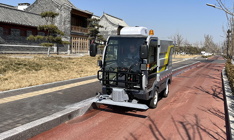 人行道高压清洗車(chē)