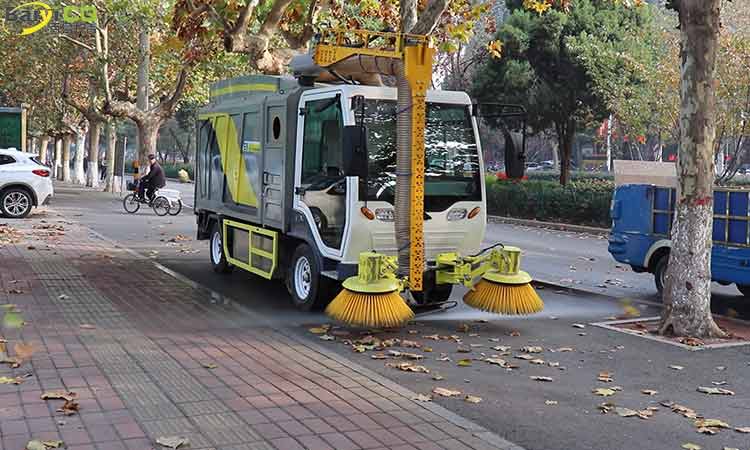 道路树叶收集器