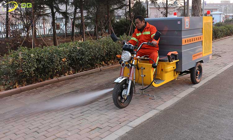 道路高压清洗車(chē)