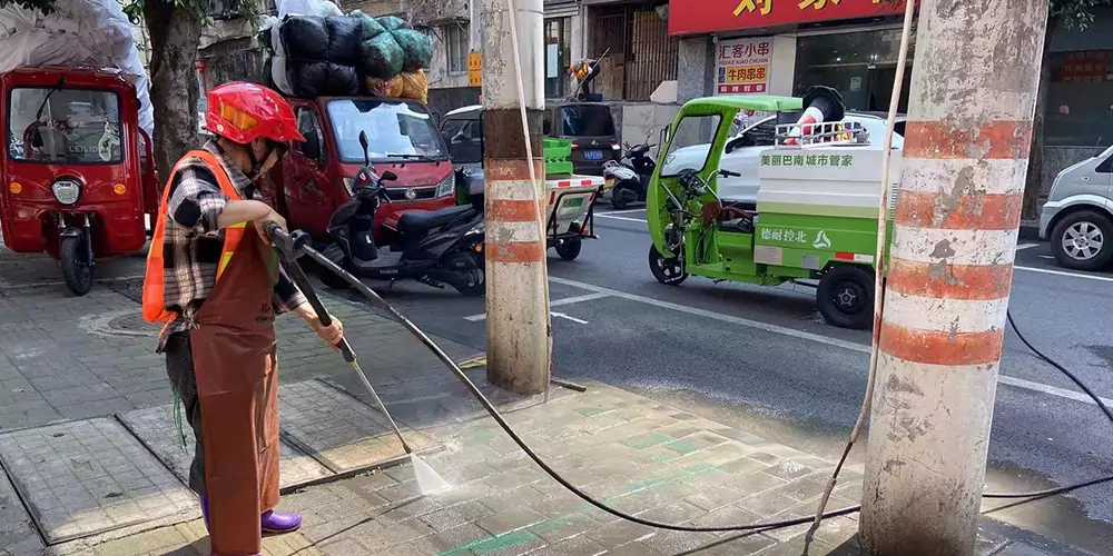 三轮高压清洗車(chē)_小(xiǎo)區(qū)高压清洗車(chē)_物(wù)业小(xiǎo)型高压冲洗車(chē)_园區(qū)高压清洗車(chē)