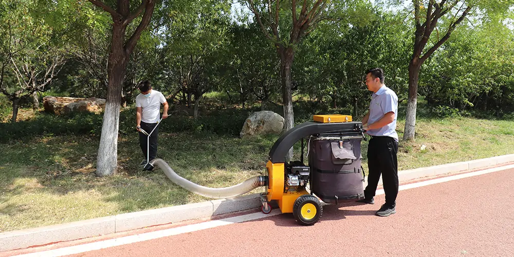 吸叶机_多(duō)功能(néng)树叶收集車(chē)_吸树叶的机器_扫树叶神器