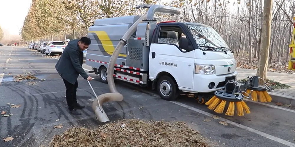 树叶收集車(chē) 多(duō)功能(néng)树叶收集車(chē) 吸树叶的机器 新(xīn)型树叶收集車(chē) 電(diàn)动树叶专用(yòng)收集車(chē)